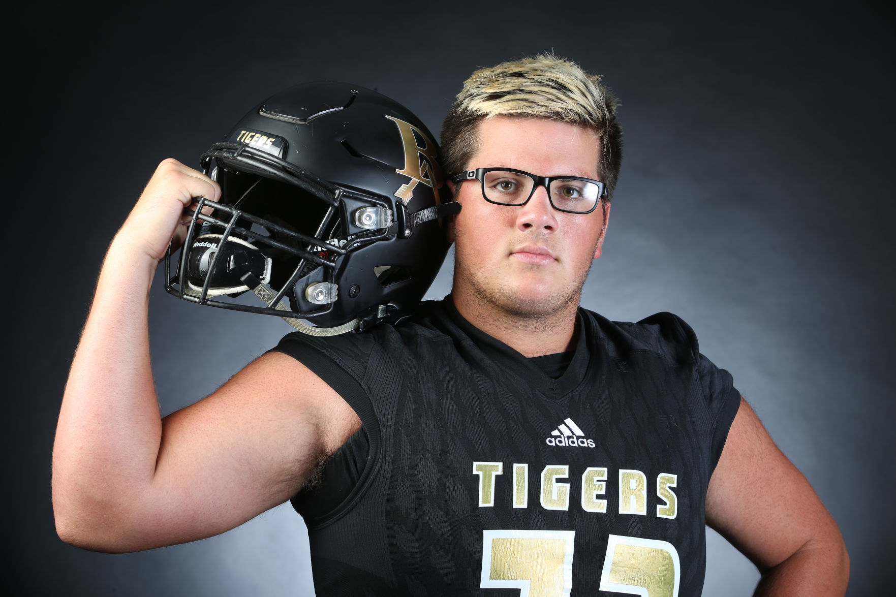 3. Broken Arrow senior OT/DT Andrew Raym
